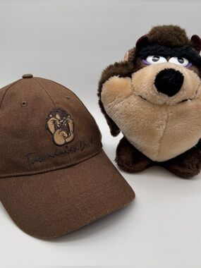 Tazmanian Devil Hat And Plush Lot Looney Tunes Six Flags Strapback Adult Adj Cap